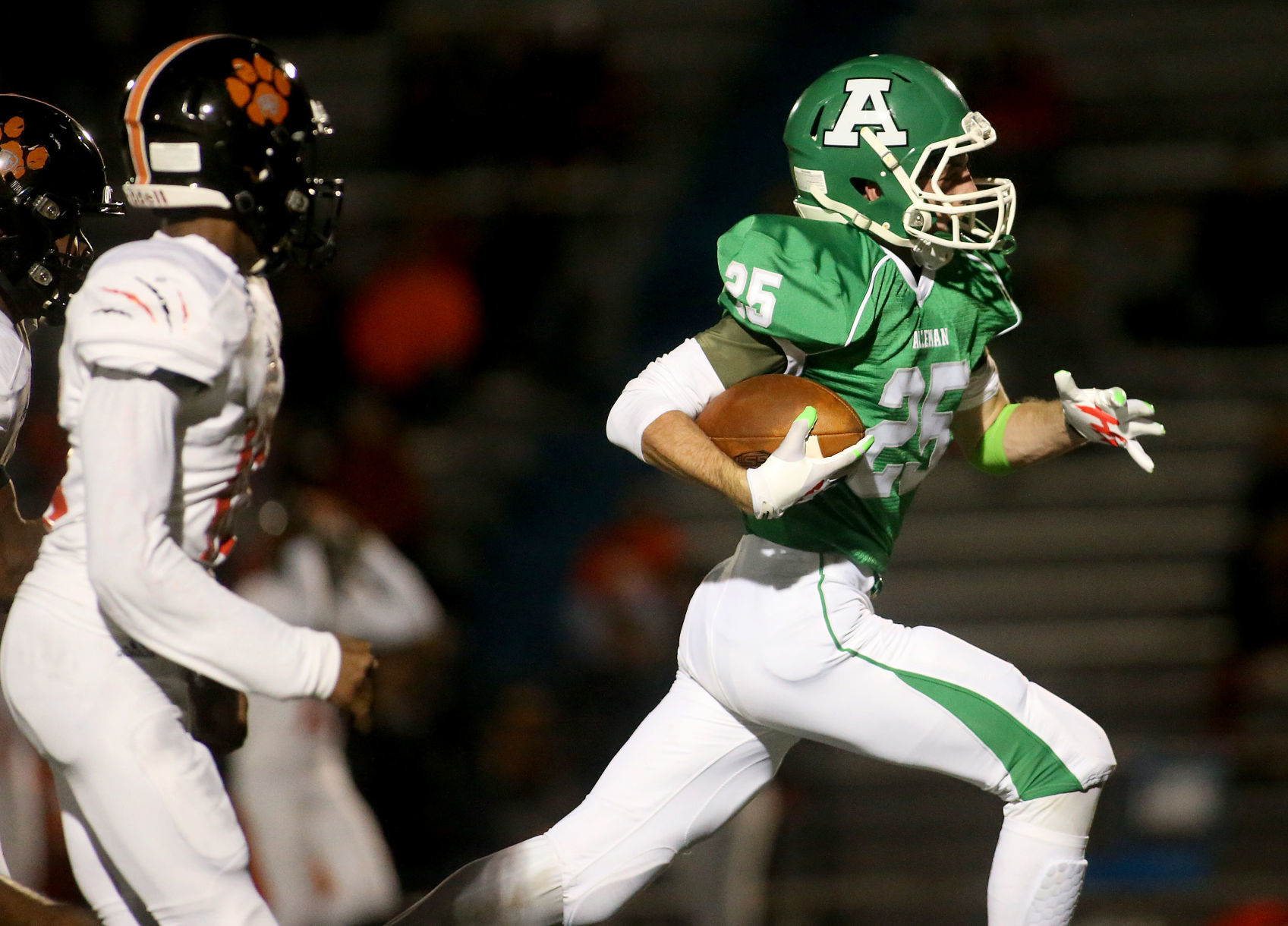 100519-mda-spt-ut-alleman-fb-015